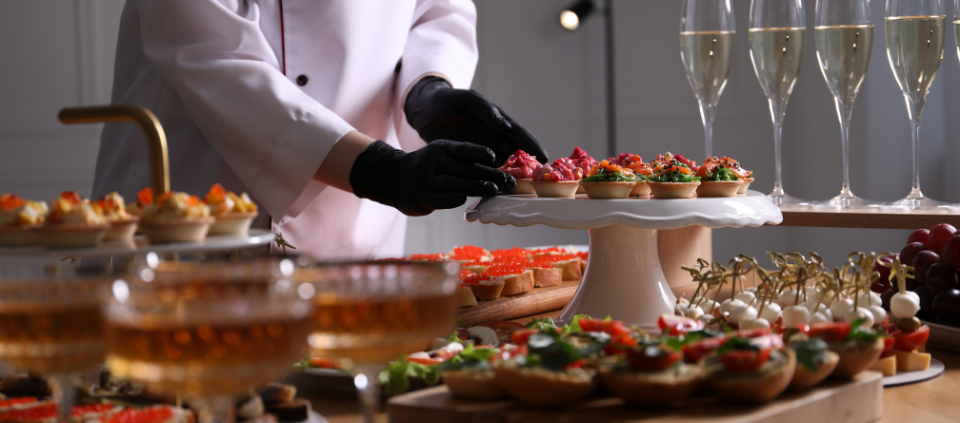 İzmir Catering Firmaları, İzmir Catering, Catering İzmir, Catering Firmaları İzmir, İzmir Catering Fiyatları, İzmir Toplu Yemek Firmaları, İzmir Catering Şirketleri